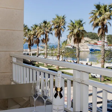 Makarska City Bay Studios Exterior photo