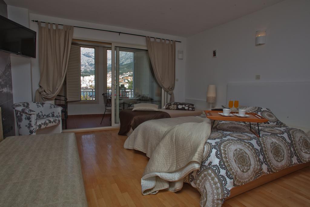 City Bay Studios Apartment Makarska