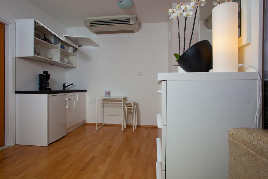 Apartment City Bay Studios
